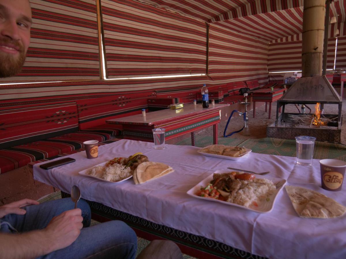 Zarb Desert Camp Wadi Rum Luaran gambar