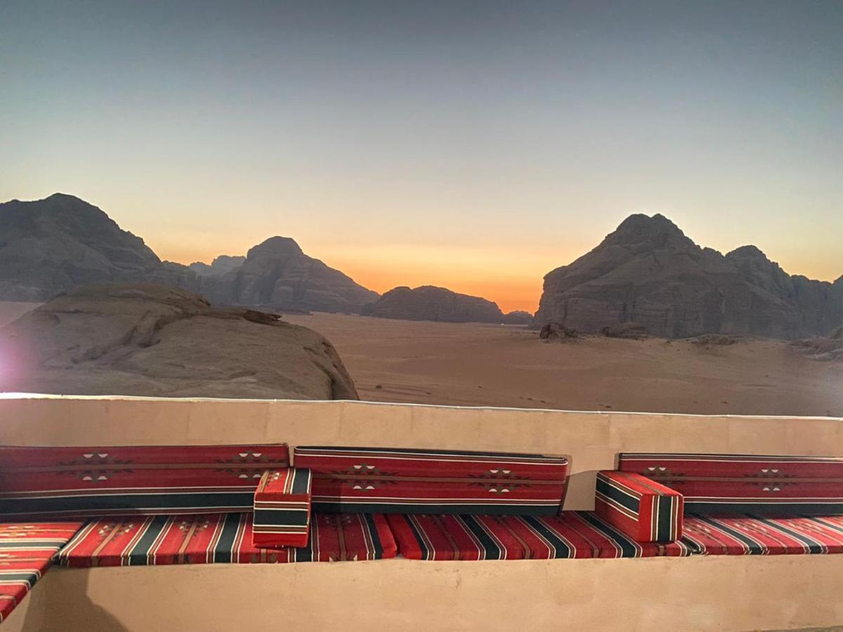 Zarb Desert Camp Wadi Rum Luaran gambar