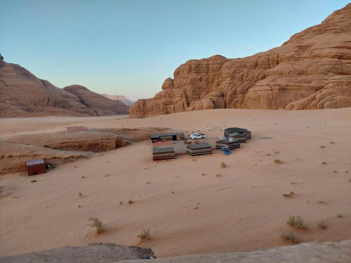 Zarb Desert Camp Wadi Rum Luaran gambar