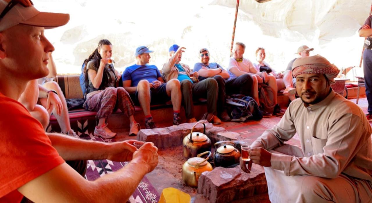 Zarb Desert Camp Wadi Rum Luaran gambar