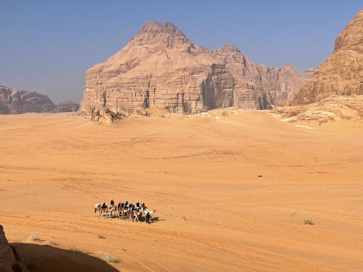 Zarb Desert Camp Wadi Rum Luaran gambar