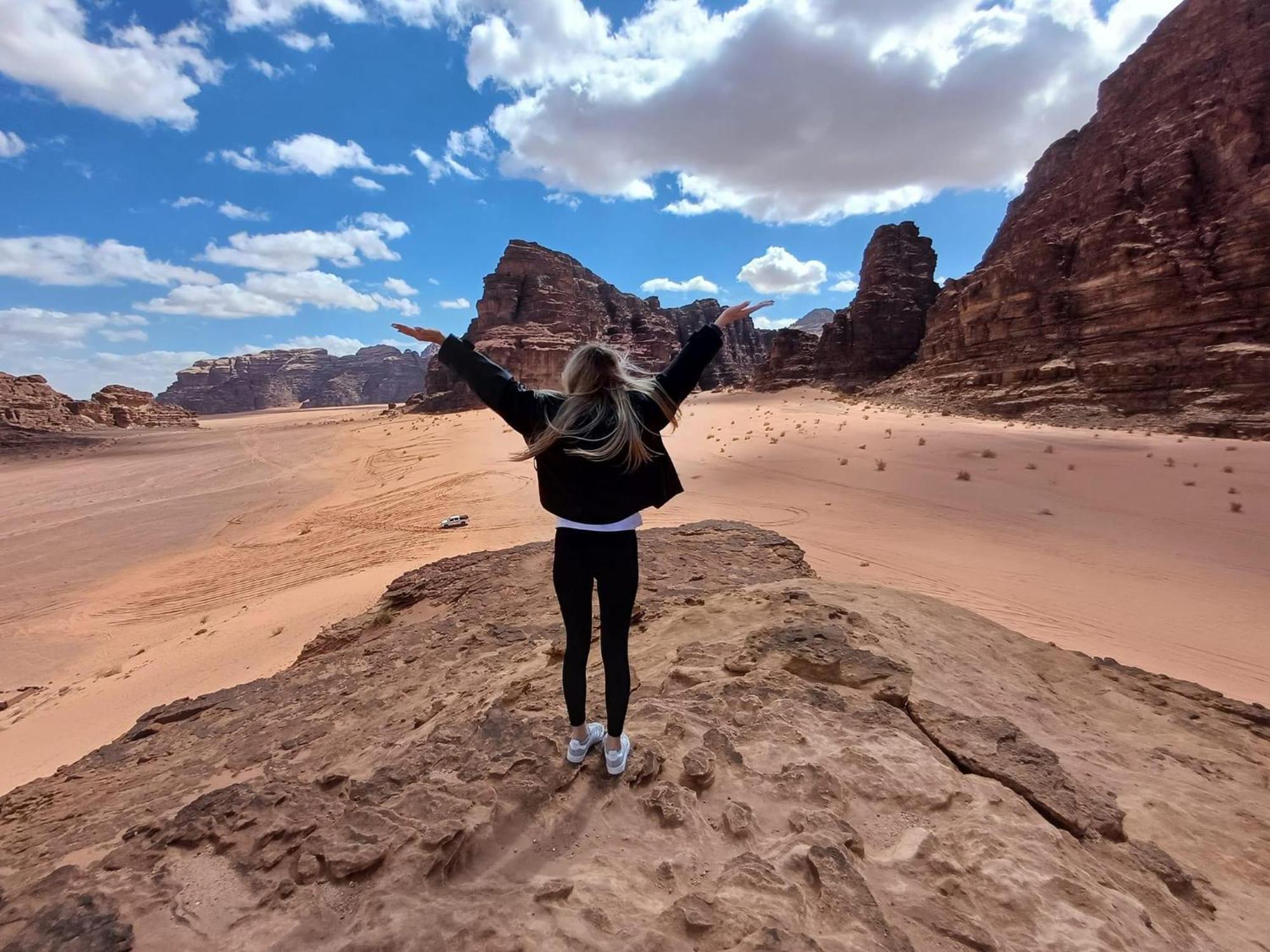 Zarb Desert Camp Wadi Rum Luaran gambar